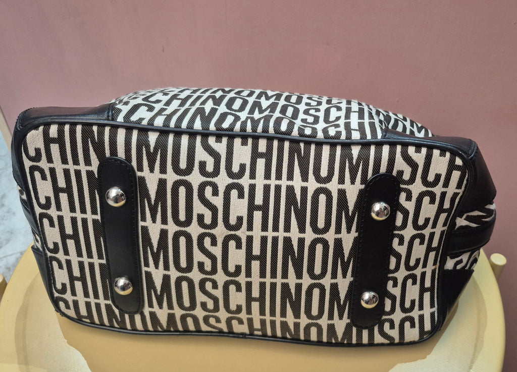 MOSCHINO