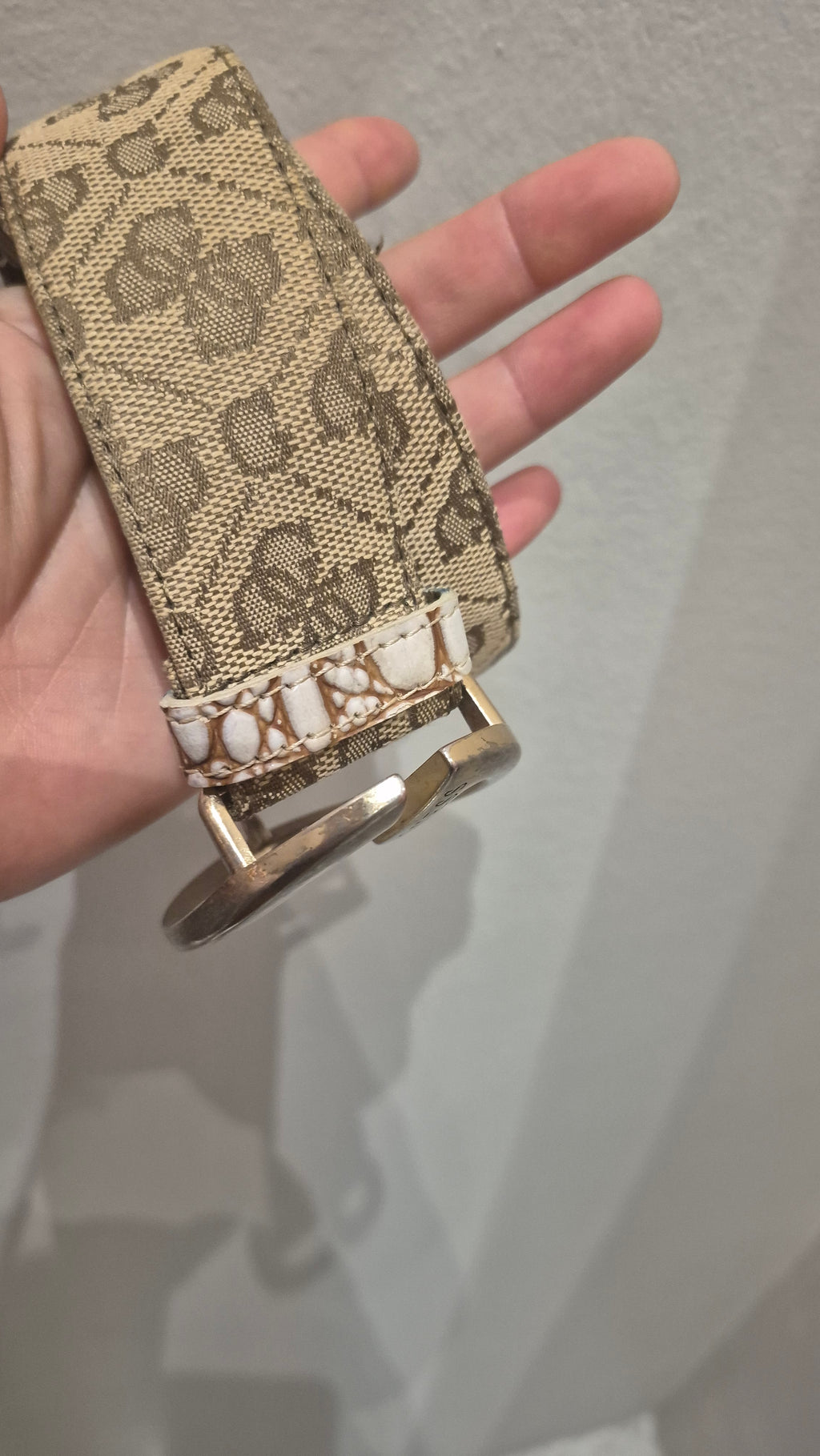 Cintura Guess