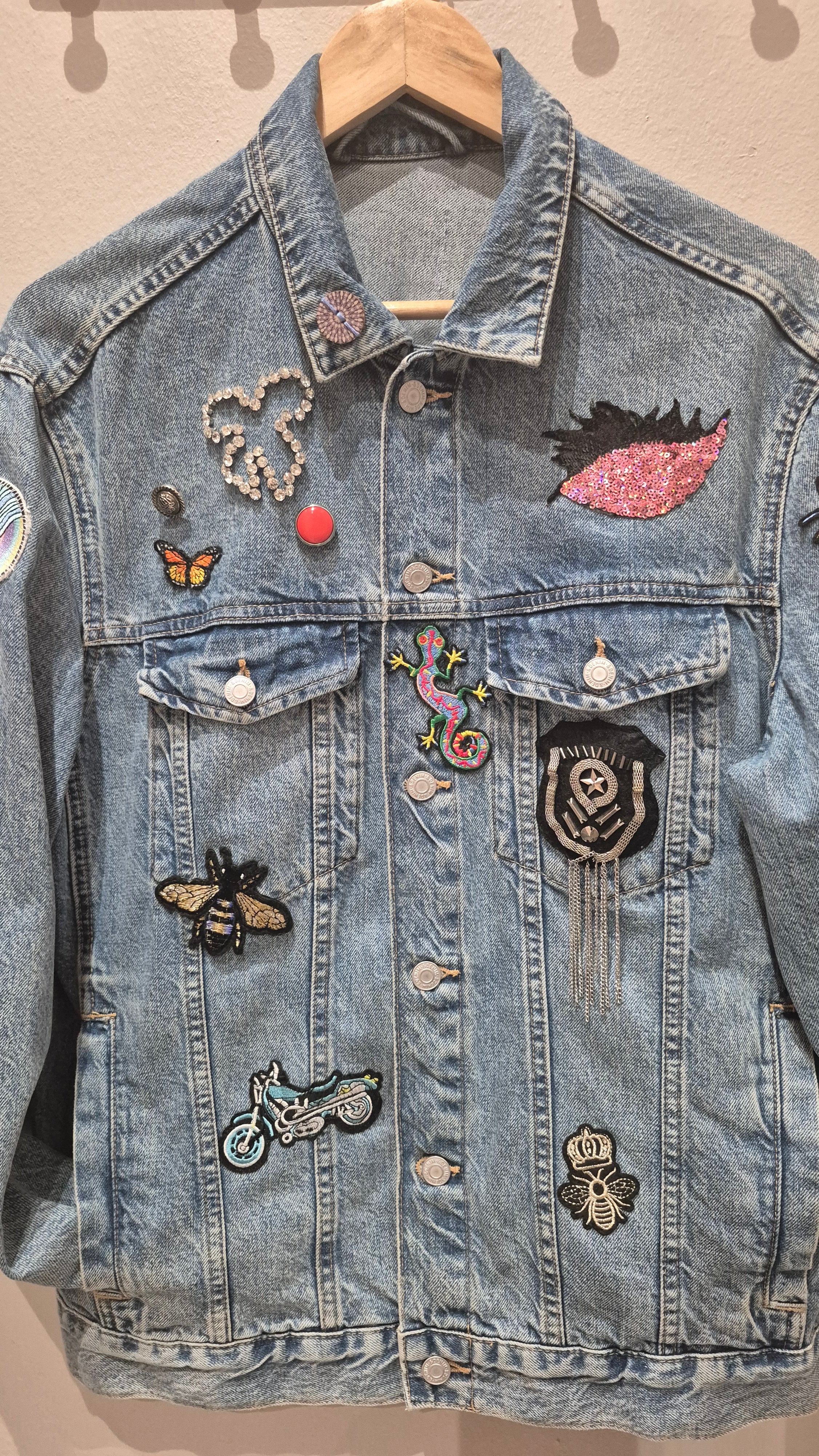 CUSTOM DENIM JACKET 👑