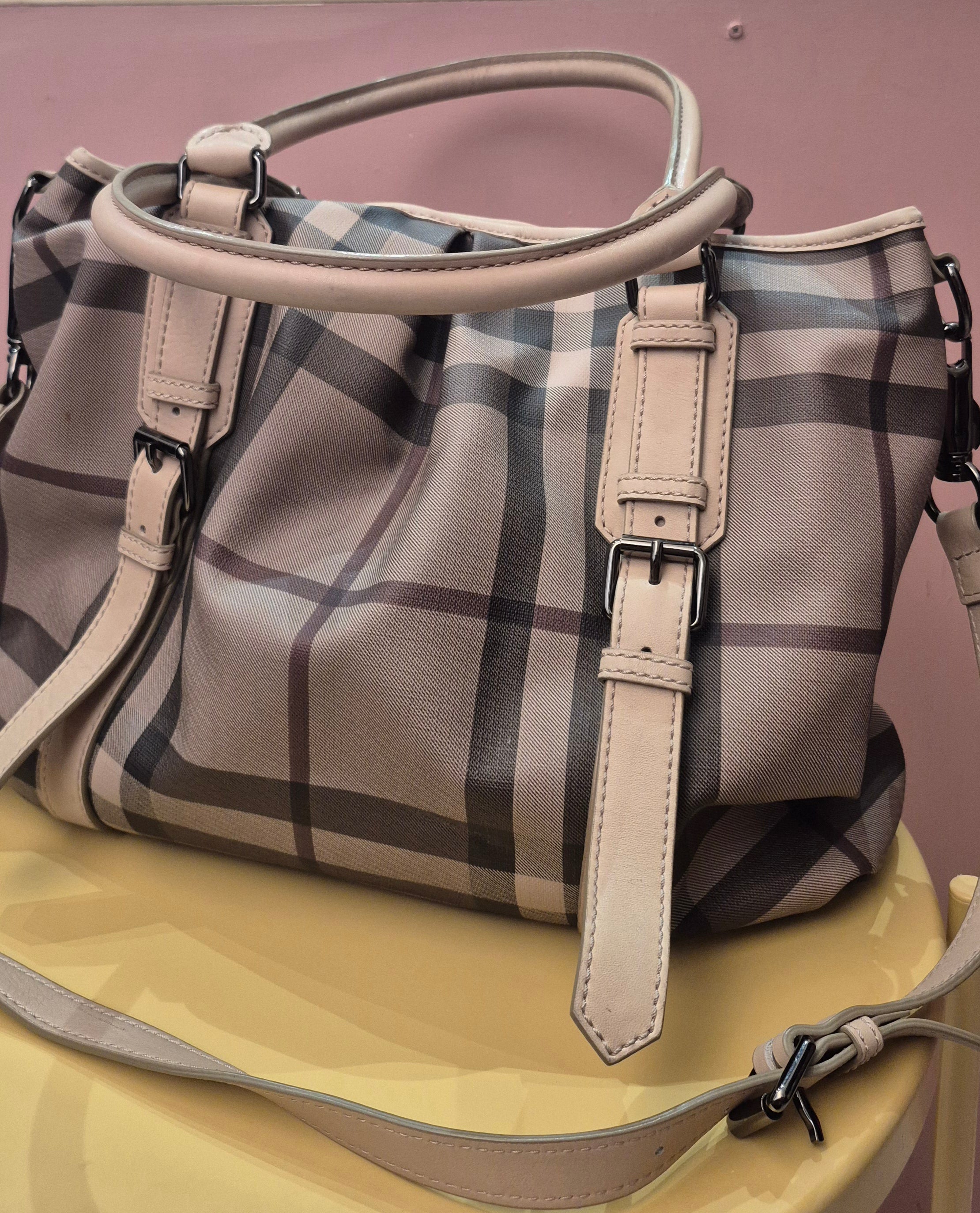 Burberry Grande
